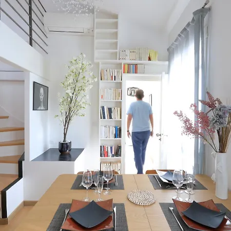 Triplex Refait A Neuf A Bastille *