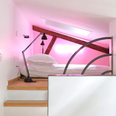 Triplex Refait A Neuf A Bastille *