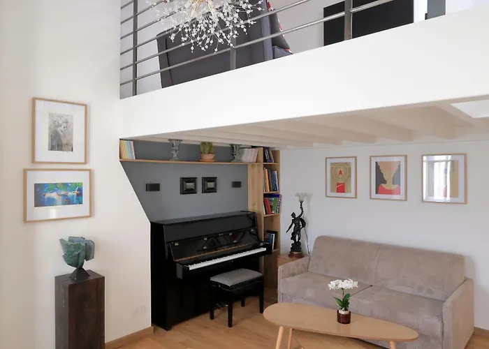 Triplex Refait A Neuf A Bastille