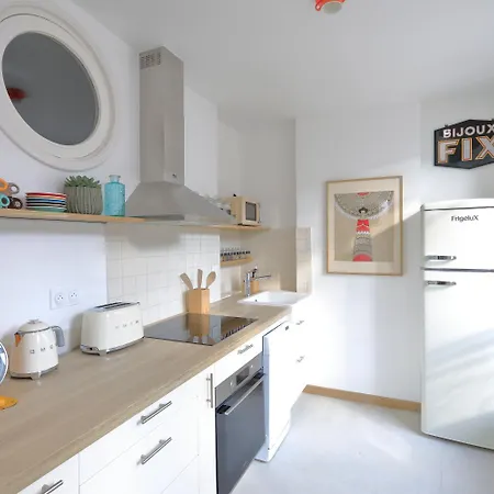 Apartment Triplex Refait A Neuf A Bastille Paris